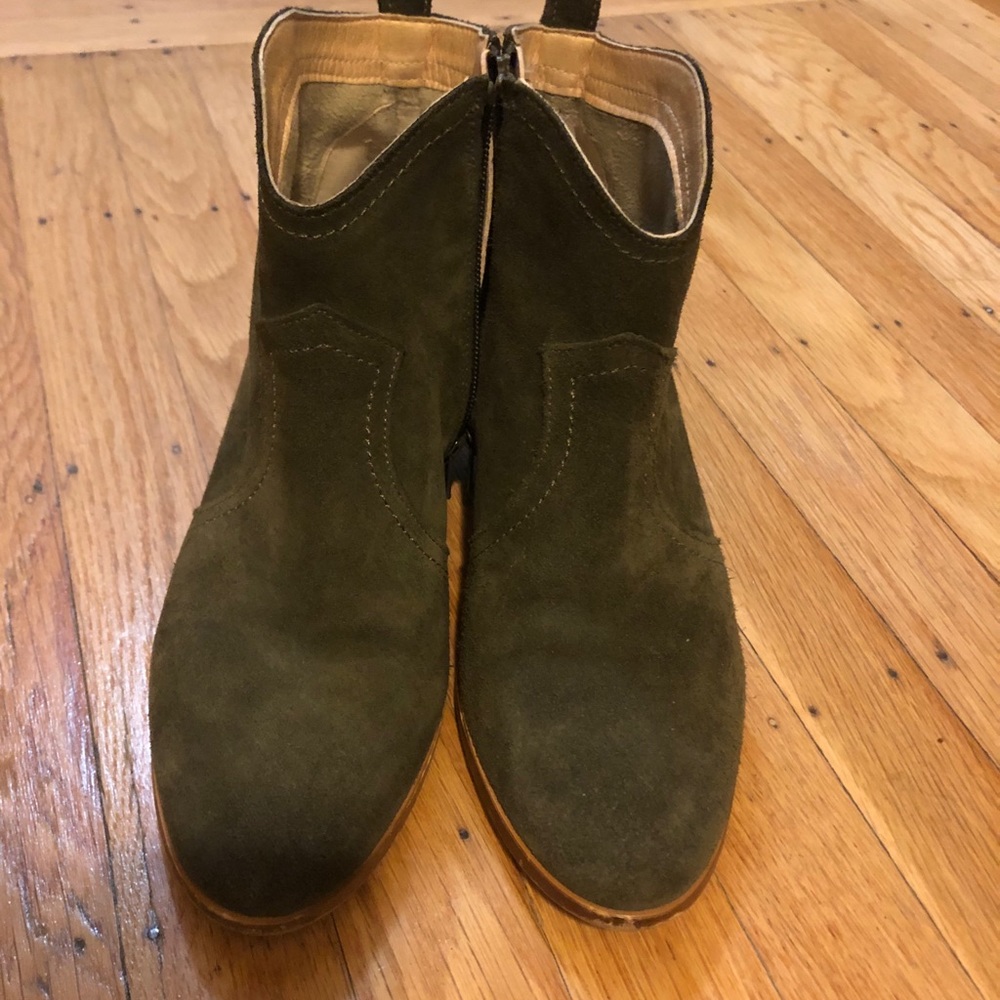 Dark Forrest Green Anthropologie ankle boots